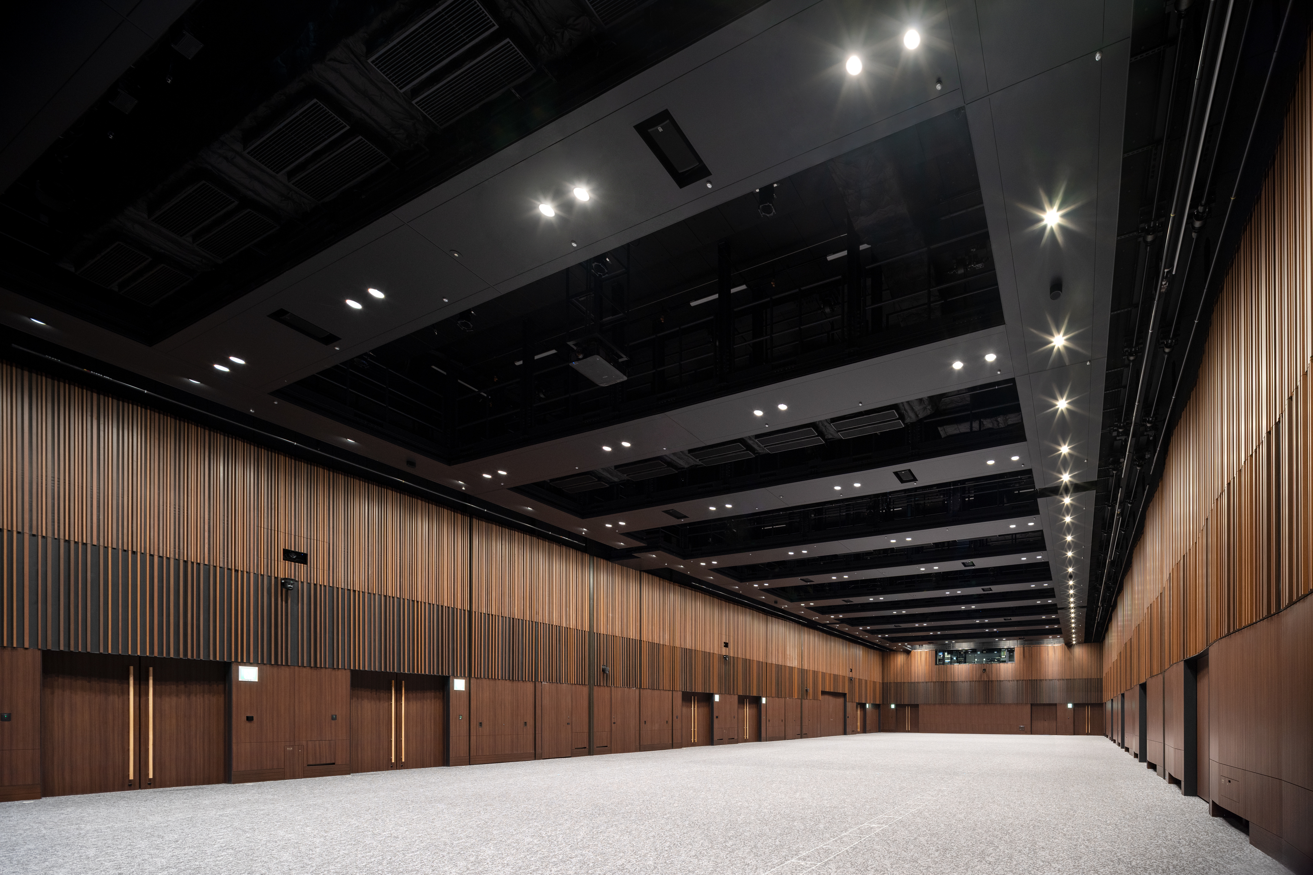 カンファレンスホール内観