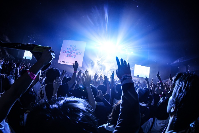 PIA MUSICCOMPEX引き画小.jpg